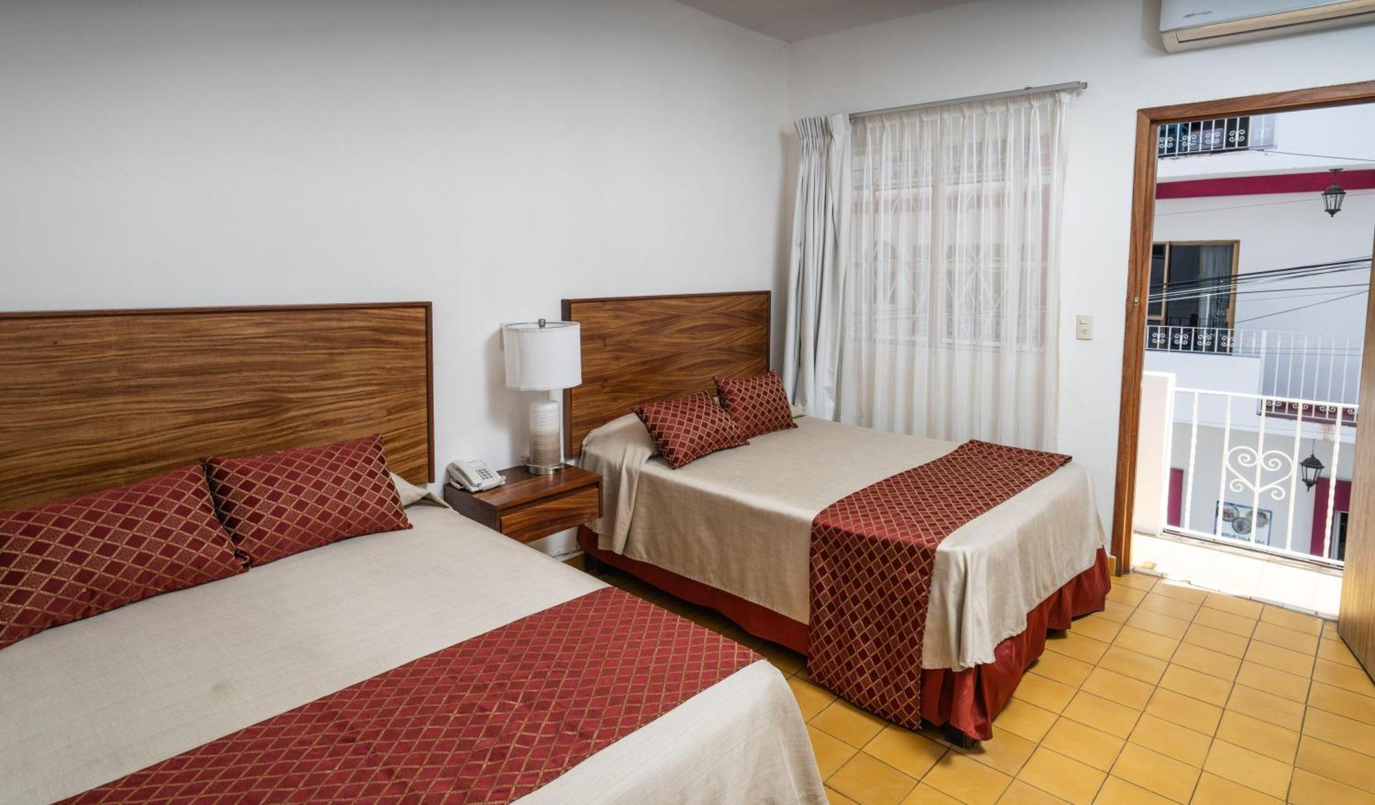 Hotel Encino Malecon Centro ปูแอร์โตบาญาร์ตา ห้อง รูปภาพ