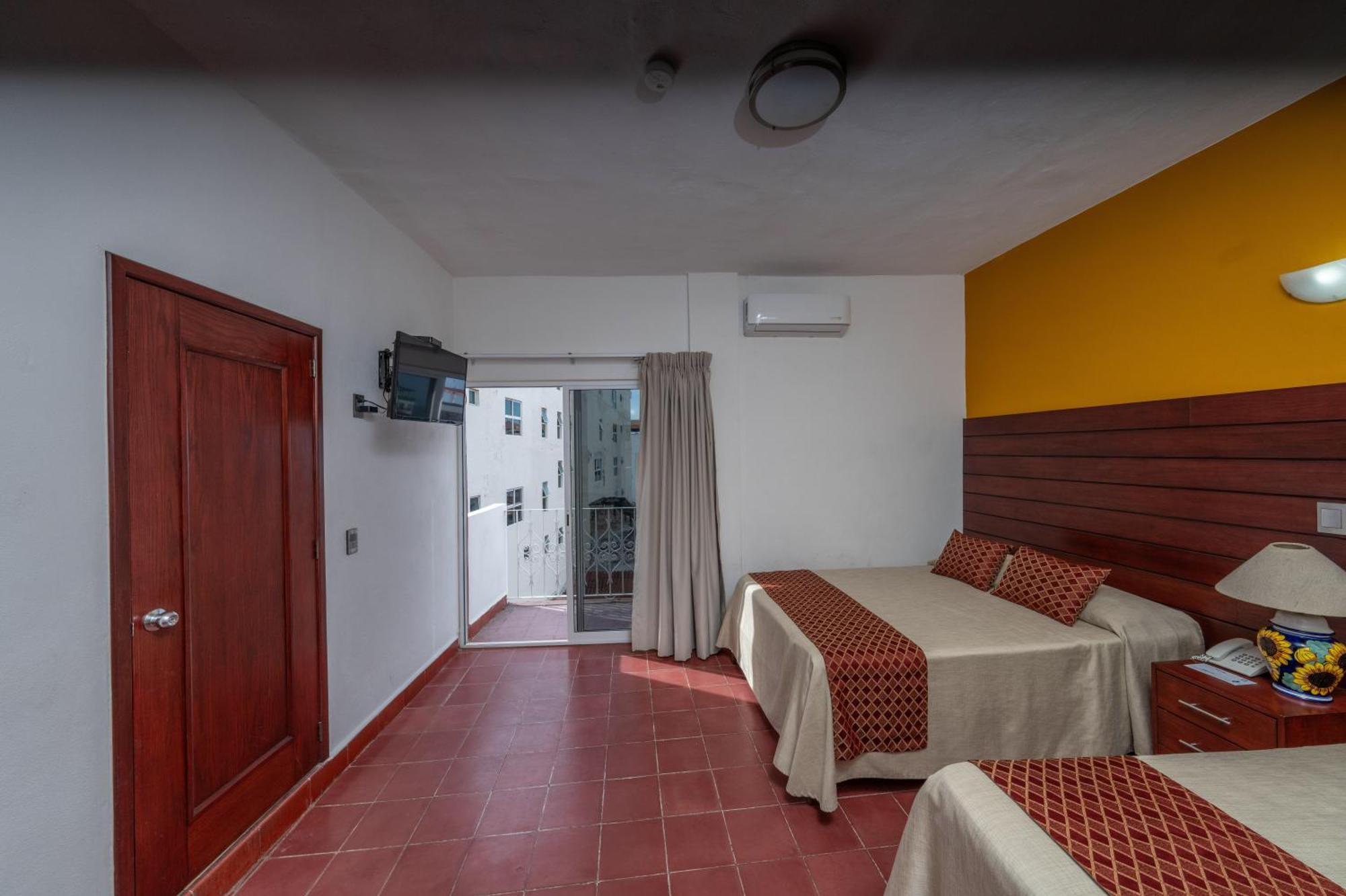 Hotel Encino Malecon Centro ปูแอร์โตบาญาร์ตา ห้อง รูปภาพ