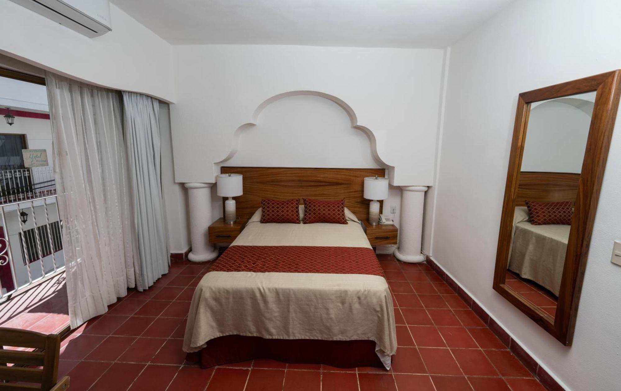 Hotel Encino Malecon Centro ปูแอร์โตบาญาร์ตา ห้อง รูปภาพ