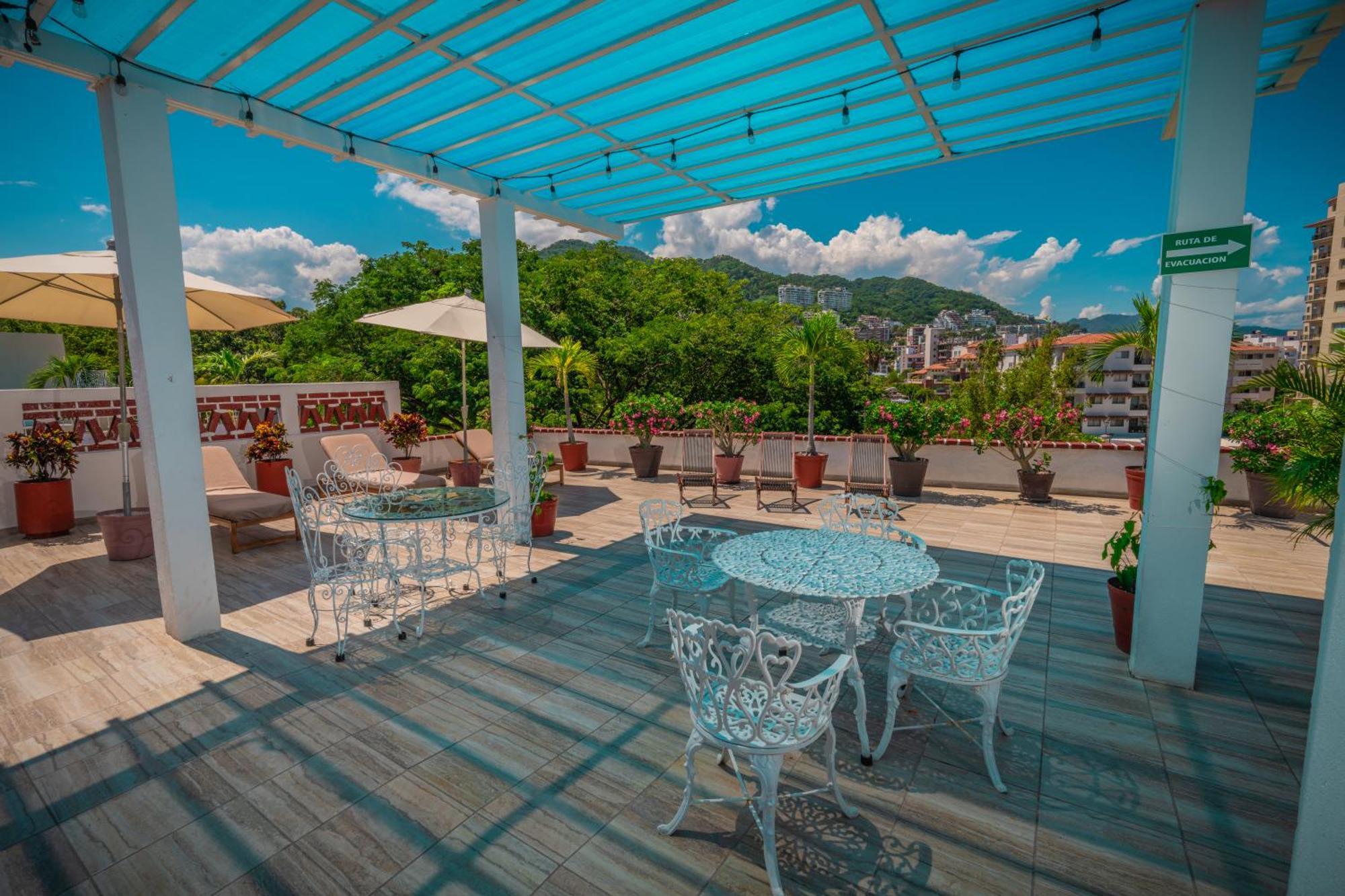 Hotel Encino Malecon Centro ปูแอร์โตบาญาร์ตา ภายนอก รูปภาพ