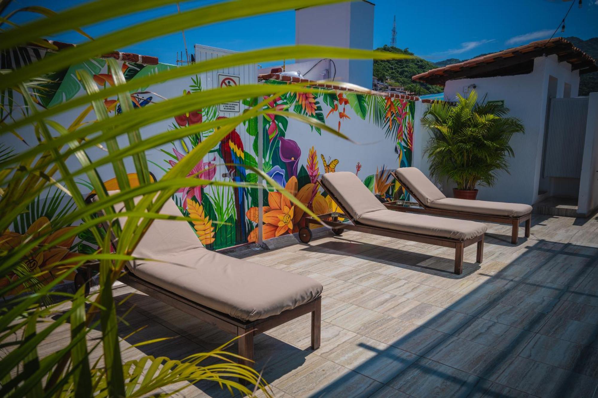 Hotel Encino Malecon Centro ปูแอร์โตบาญาร์ตา ภายนอก รูปภาพ