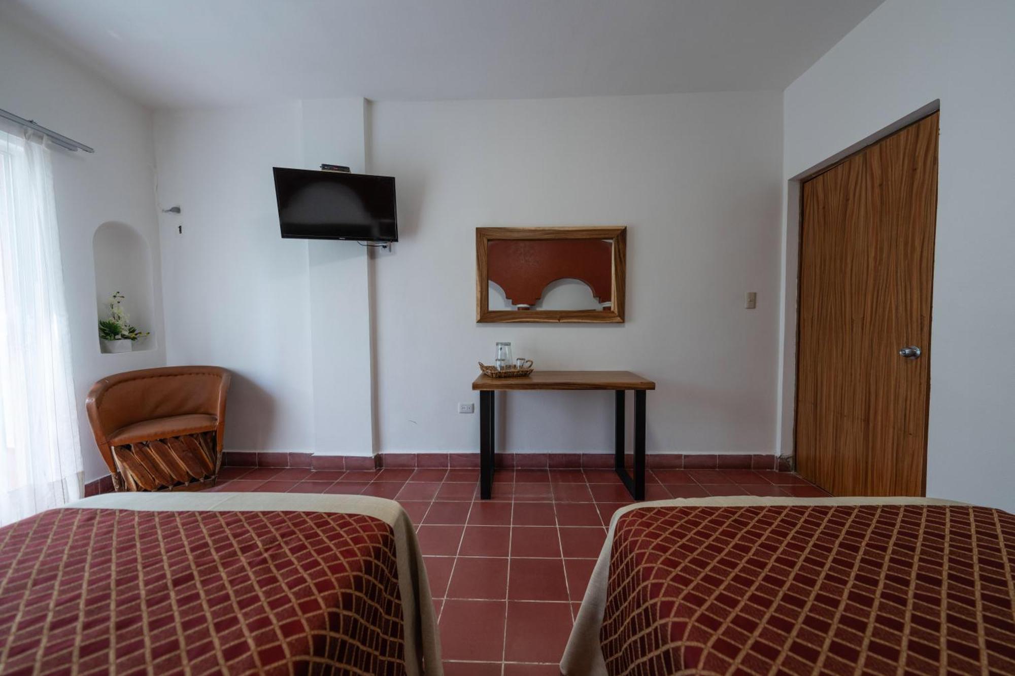 Hotel Encino Malecon Centro ปูแอร์โตบาญาร์ตา ห้อง รูปภาพ